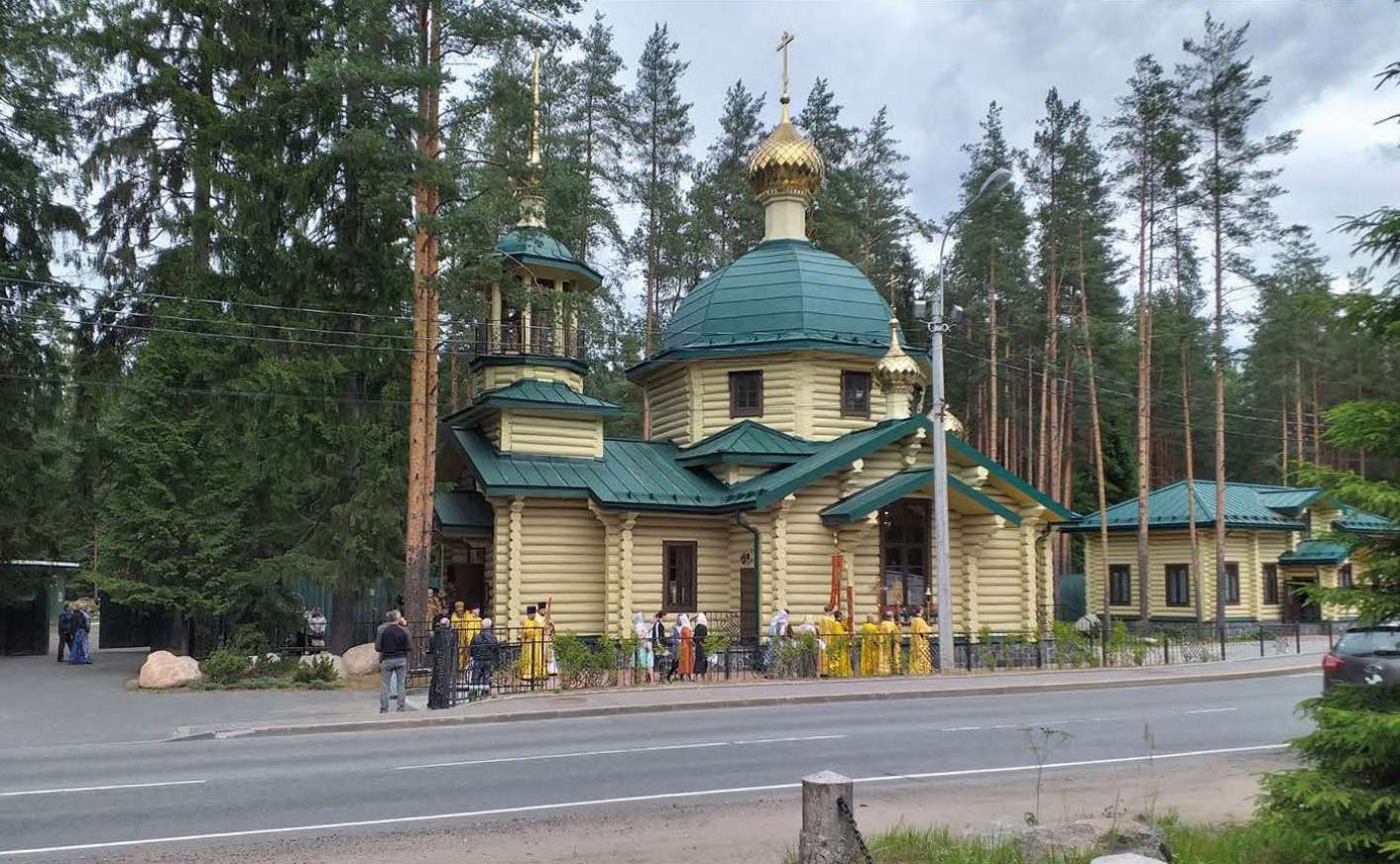 Левашовское мемориальное кладбище