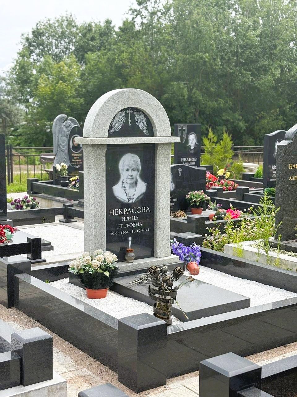 Арочный комбинированный мемориал
